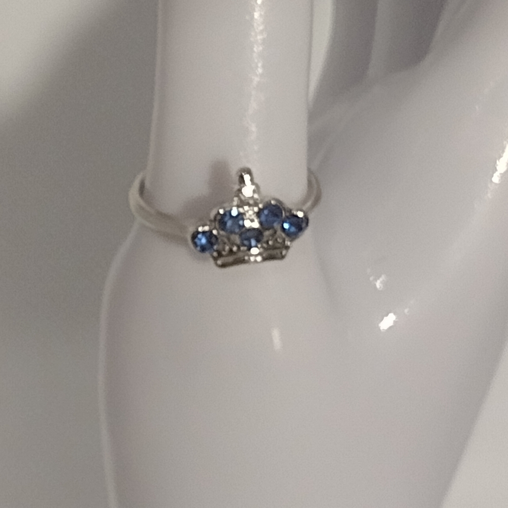 Blue Crown Silvery Ring